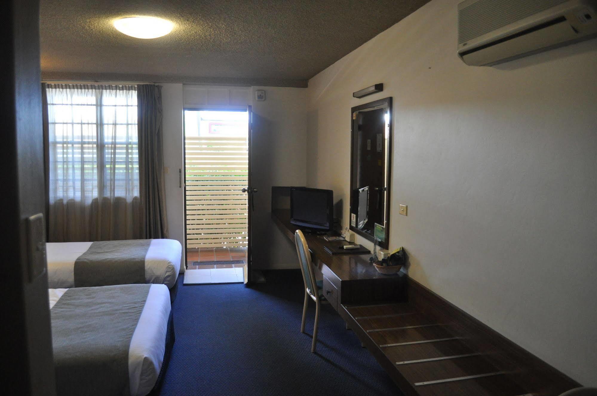In Town Motor Motel