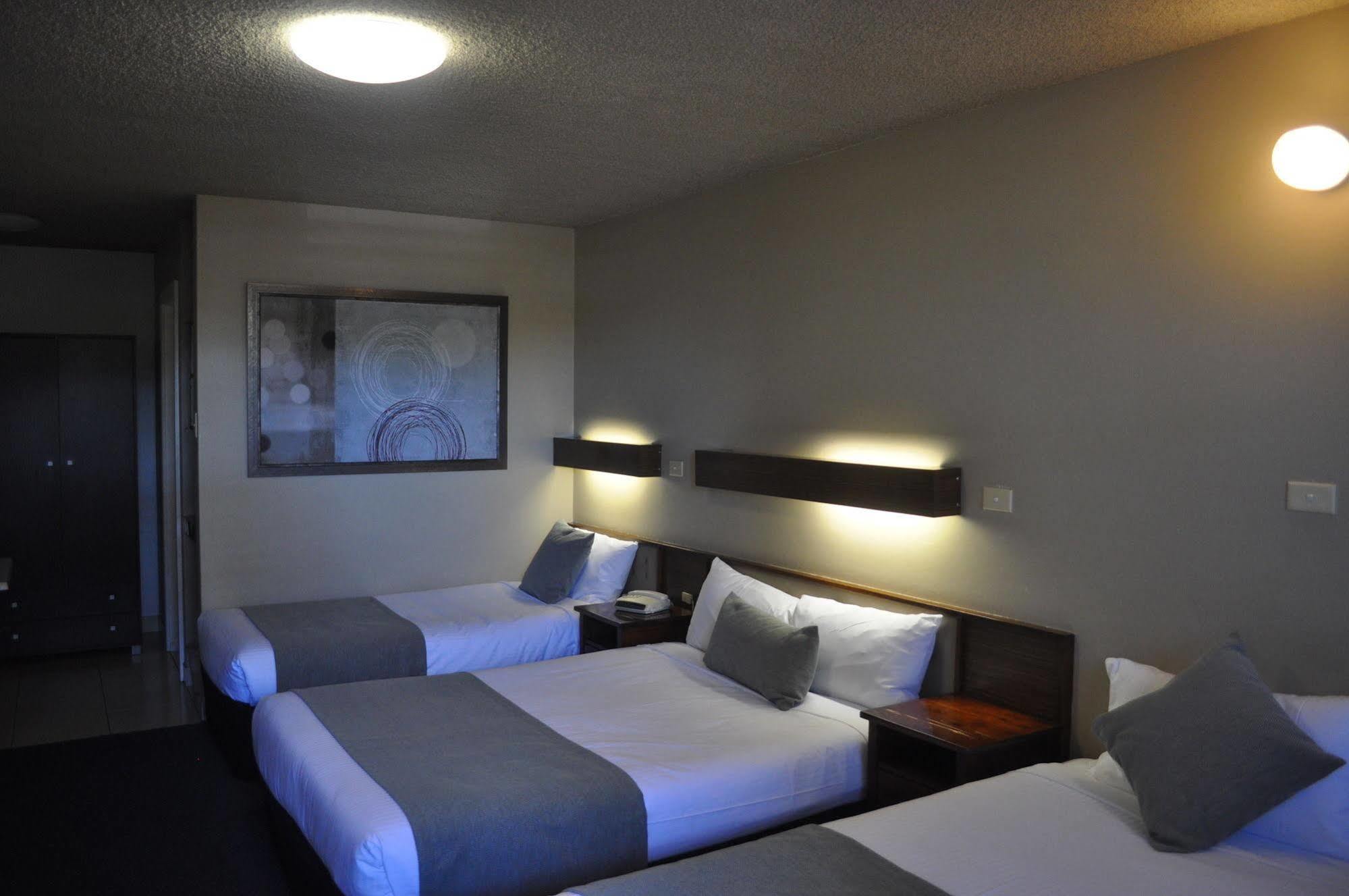 In Town Motor Motel